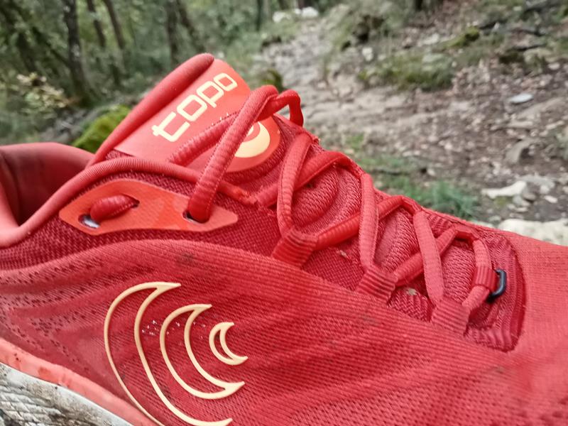 Topo Athletic Pursuit 2
