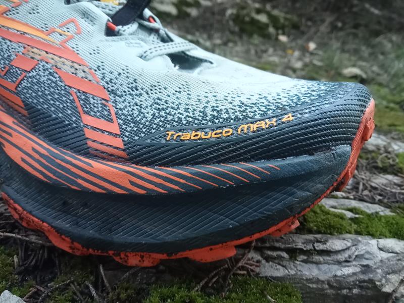 Asics Trabuco Max 4