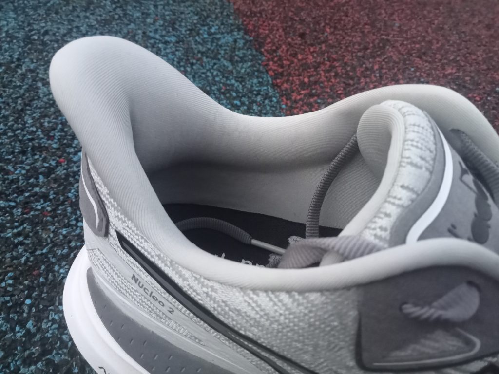 DIADORA NUCLEO 2