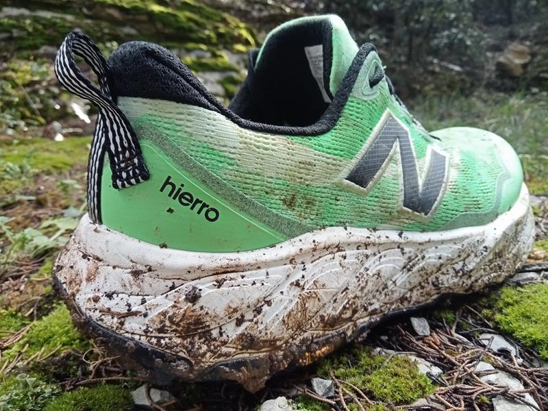 New Balance Hierro v9