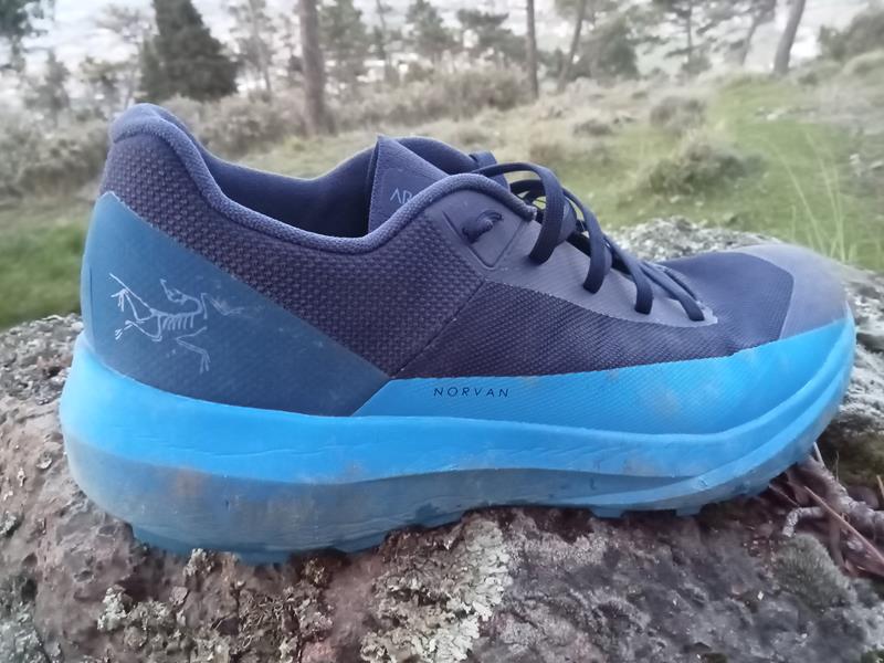 Arc'teryx Norvan LD 4