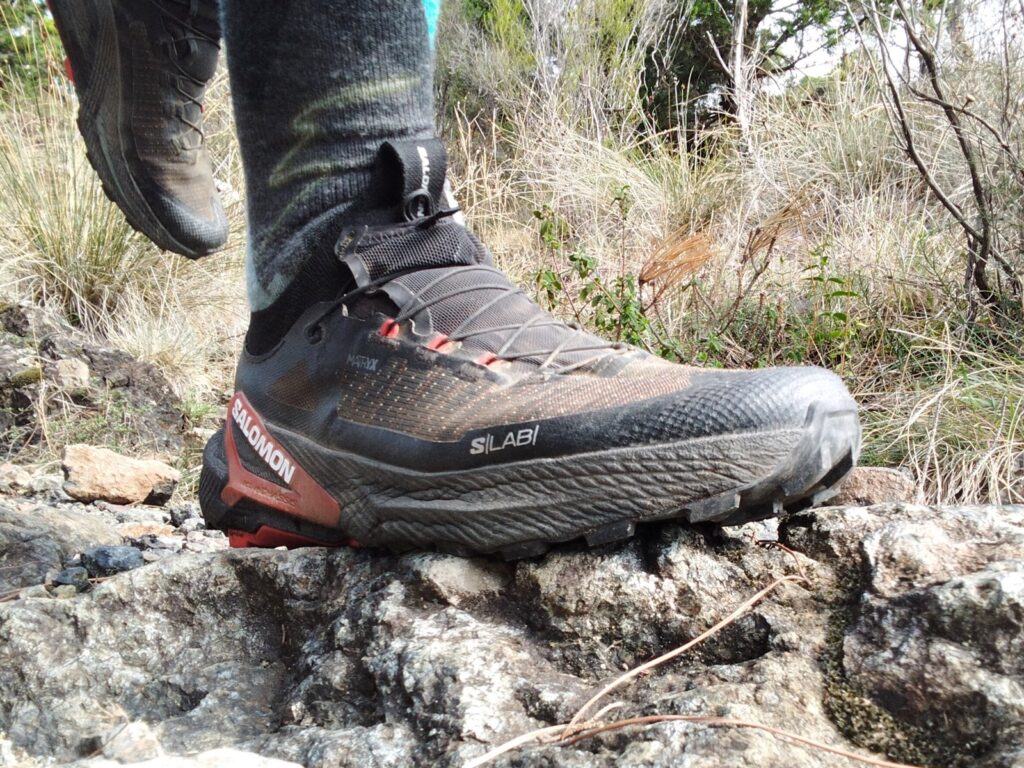 SALOMON S/LAB GENESIS 2