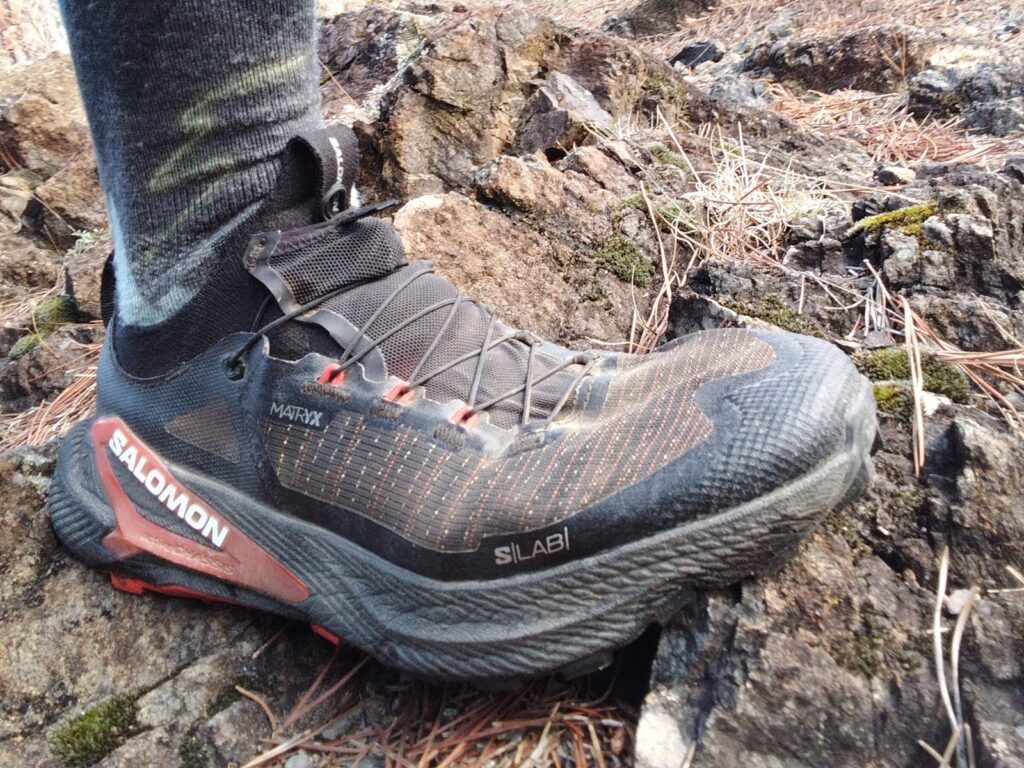 SALOMON S/LAB GENESIS 2