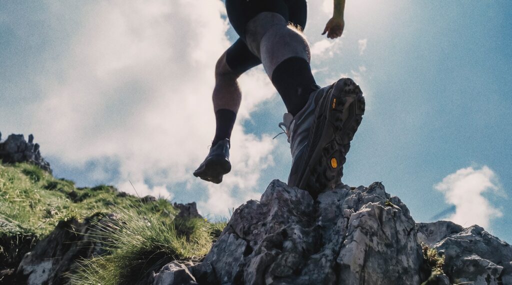 VIBRAM LONG LASTING CONFIDENCE